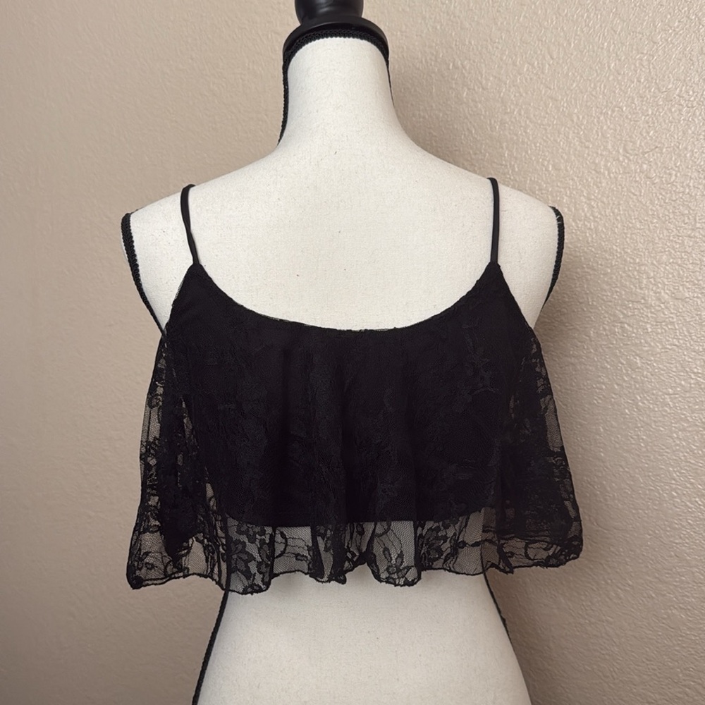 Black Lace Ruffle Mini Crop Top - Picture 3 of 8